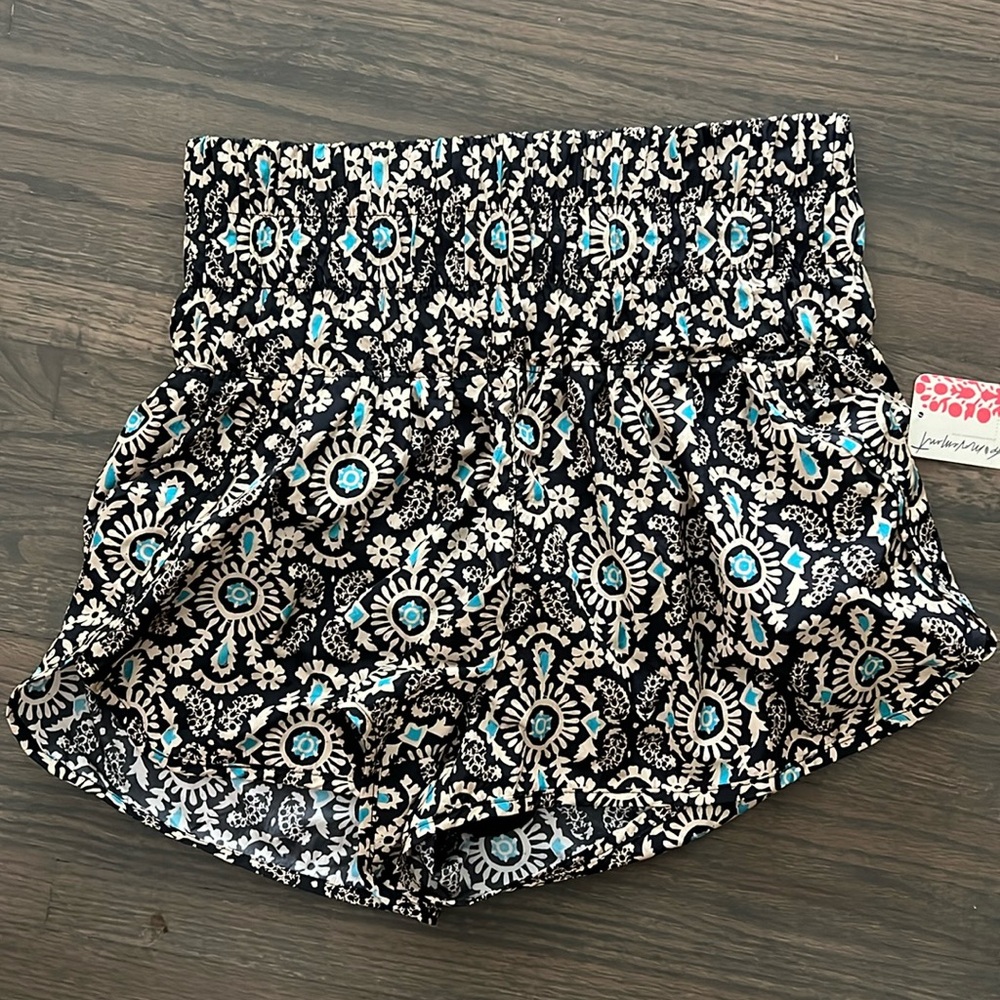 FP Movement high rise shorts - medium NWT